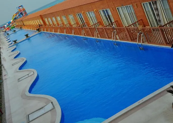Hawaii Caesar Dreams And Aqua Park - Families And Couples 5* Gurdaka