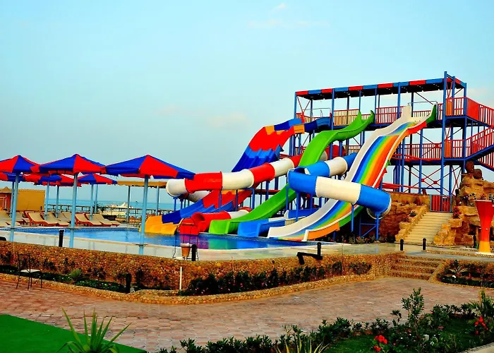 Hawaii Caesar Dreams And Aqua Park - Families And Couples