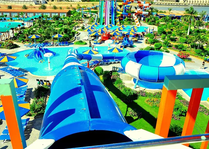Üdülőközpont Hawaii Caesar Dreams And Aqua Park - Families And Couples